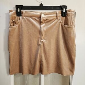 Forever 21 Beige Velvet Velour Mini Skirt Raw Hem Women’s Large Glam Stretch Y2K